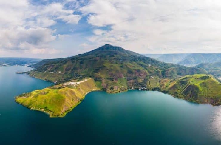 Toba Tidak Sekadar Indah, Ia Mengajarkan Makna
