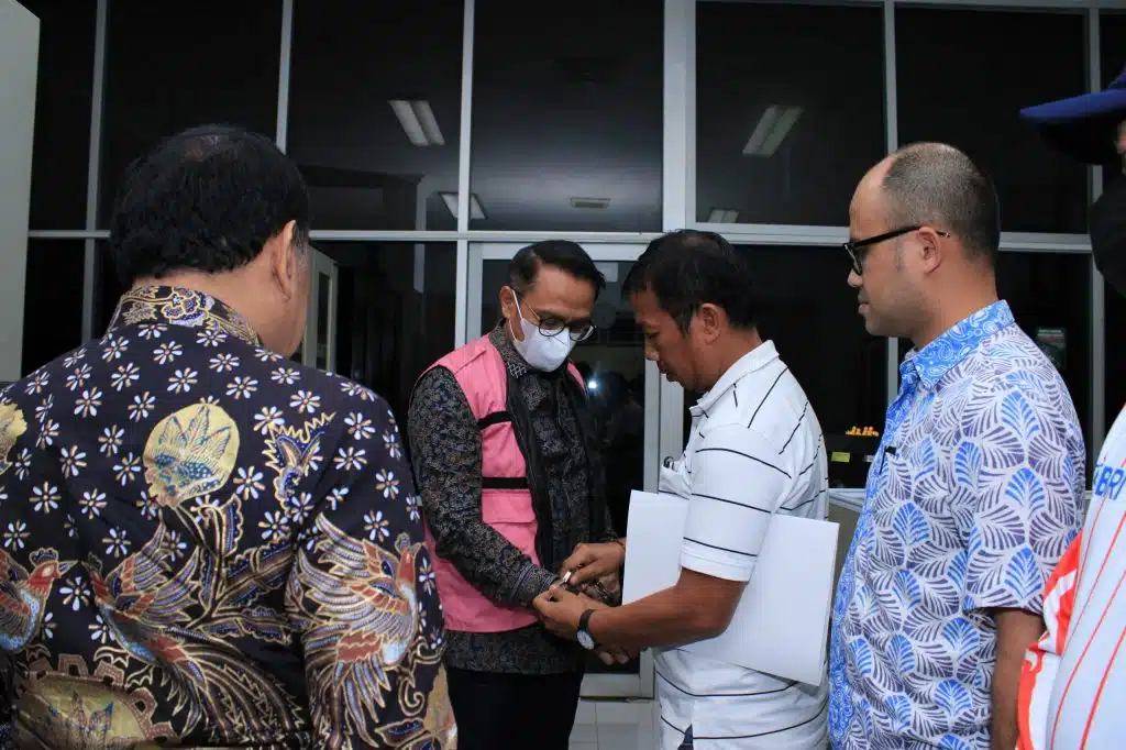 Kejati Sumut Tahan Eks Direktur PTPN II, Langkah Tegas Bongkar Dugaan Korupsi Aset Negara 1 Kejati Sumut Tahan Eks Direktur PTPN II: Langkah Tegas Bongkar Dugaan Korupsi Aset Negara