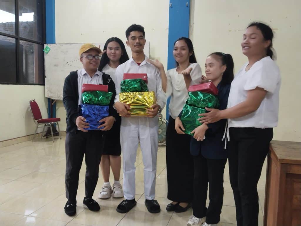 Guru Hebat, Bangsa Kuat, Semangat Pendidikan yang Tak Pernah Padam di STT Paulus Medan”