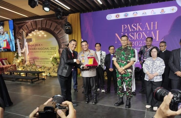 Membaca Wajah Keberagamaan di Indonesia, Studi Kasus Sosiologi Agama dalam Dinamika Sosial dan Kebangsaan