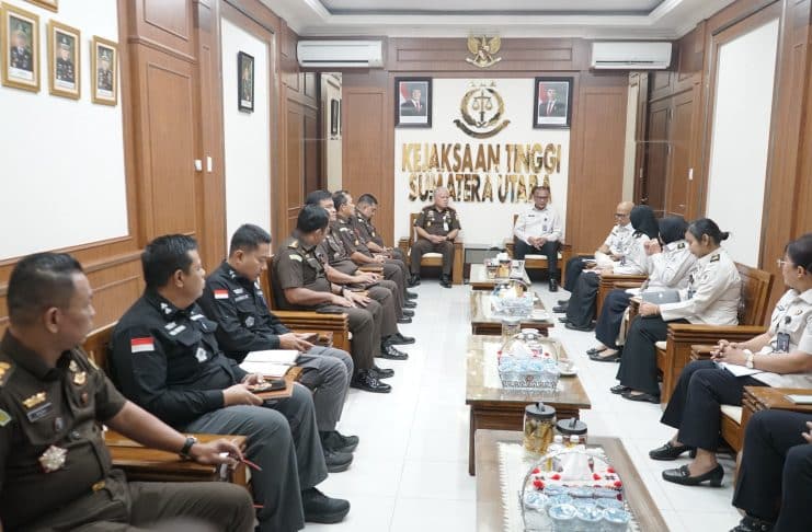 Kepala Kanwil Pemasyarakatan Sumatera Utara dan Kepala Balai Pemasyarakatan Kelas I Meda Kunjugi Kajati Sumut