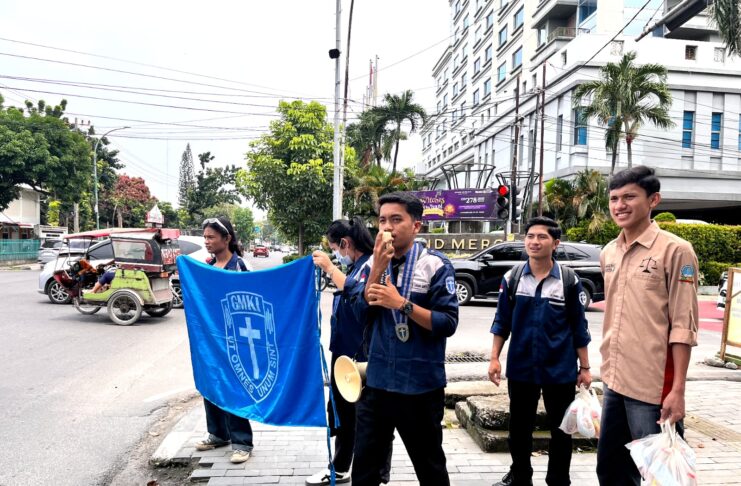 Peduli Dampak Karhutla, GMKI Komisariat UHN Medan Gandeng PT Alkes Medan Salurkan Bantuan bagi Masyarakat
